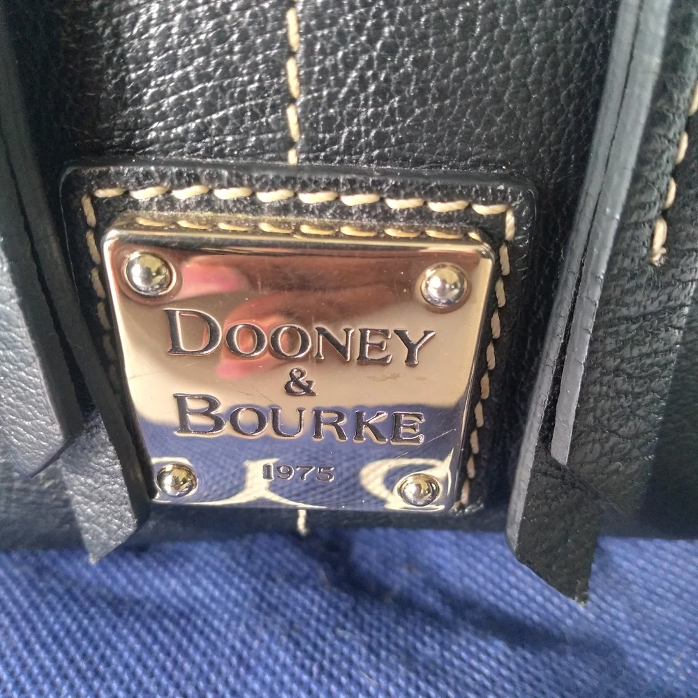 DOONEY & BOURKE DILLEN Black Pebbled Leather Large Hobo Bag